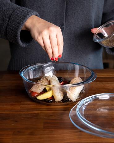 Skleněná zapékací mísa PYREX s víkem Ø20cm/2,...