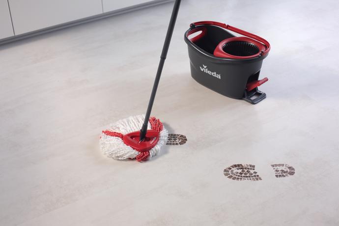 Rotační mop set Vileda Easy Wring & Clean Tur...